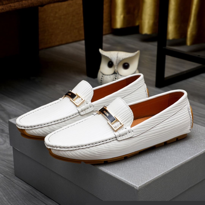 Pra*a leather shoes
